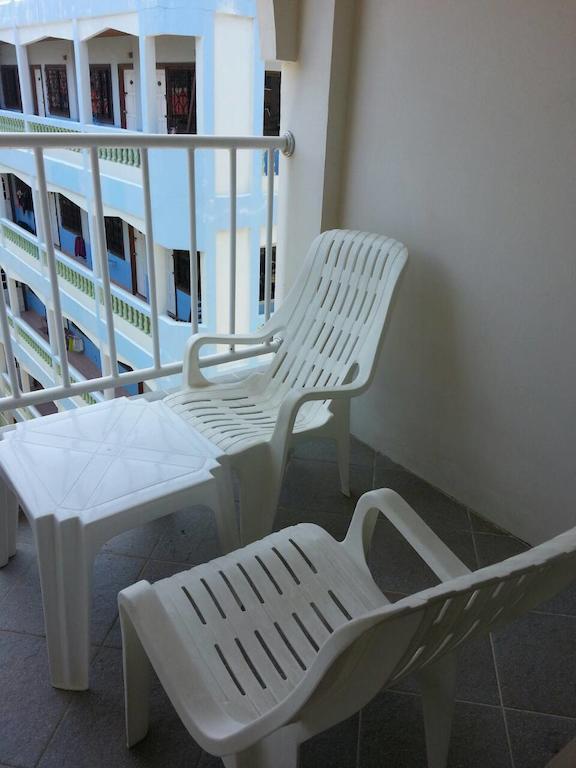 Safe House Hostel Patong Kamer foto